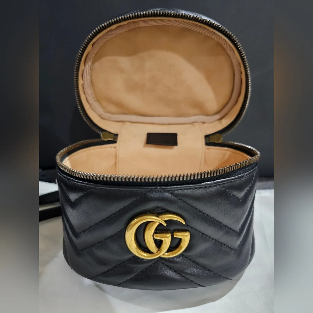 Gucci GG Marmont Matelasse Mini Backpack